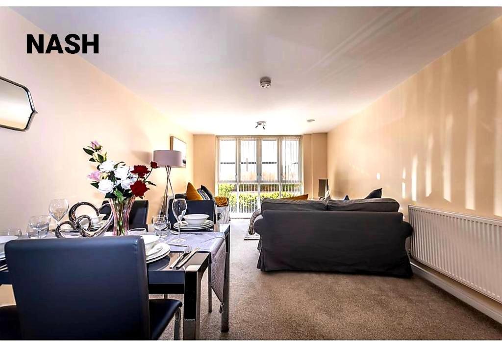 Stylish 2 Bedroom Apartment-Short Term Lets & Serviced Accomodation Reading Exterior photo